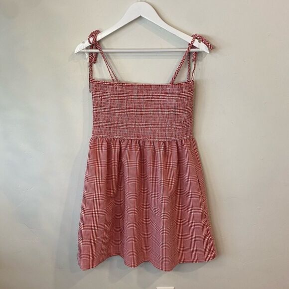 Summer Sleeveless Mini Dress - Picture 2 of 4